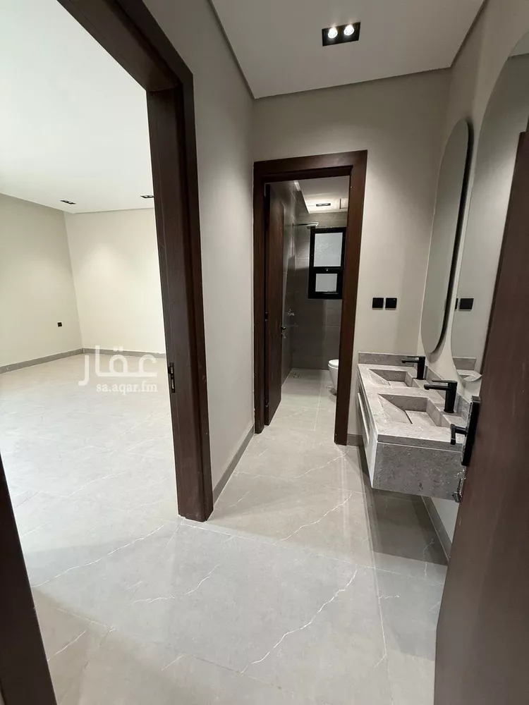 دور للبيع في شارع العينين, حي إشبيلية, مدينة الرياض, منطقة الرياض صورة 5