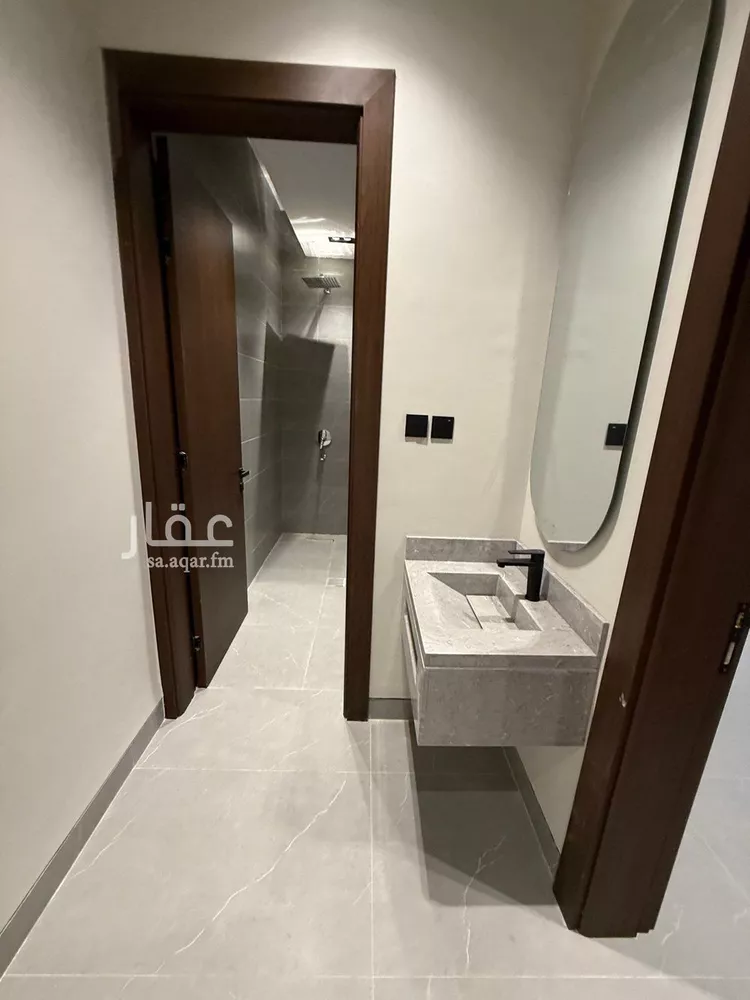Floor for Sale in Riyadh Ishbiliyah 16