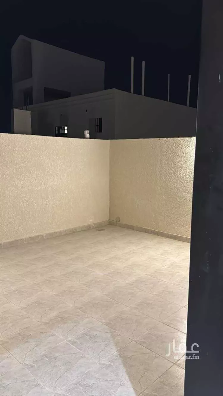 شقة للإيجار في شارع الجموح الانصاري, حي الورود, مدينة المزاحمية, منطقة الرياض