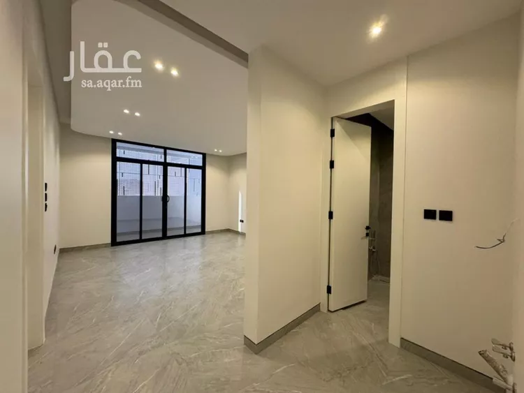 دور للبيع في شارع محمد الموافي, حي النرجس, مدينة الرياض, منطقة الرياض صورة 5