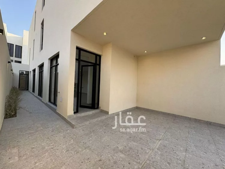 دور للبيع في شارع محمد الموافي, حي النرجس, مدينة الرياض, منطقة الرياض صورة 2