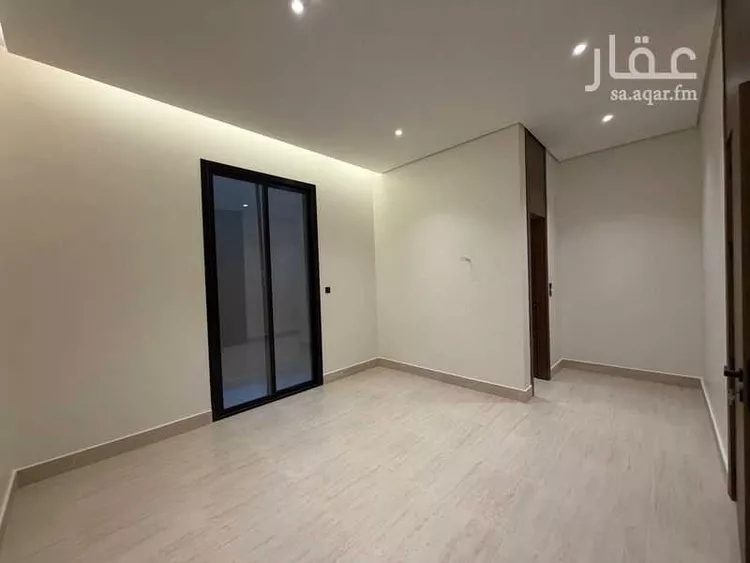 Floor for Sale in Riyadh As Sahafah 18