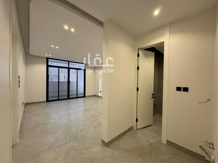 دور للبيع في شارع محمد الموافي, حي النرجس, مدينة الرياض, منطقة الرياض صورة 4