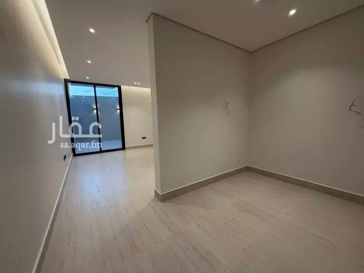 Floor for Sale in Riyadh As Sahafah 12