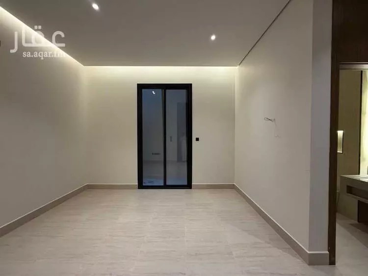 Floor for Sale in Riyadh As Sahafah 17