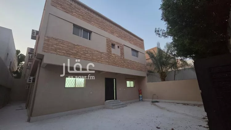 دور للإيجار في شارع عين هيت, حي الملز, مدينة الرياض, منطقة الرياض