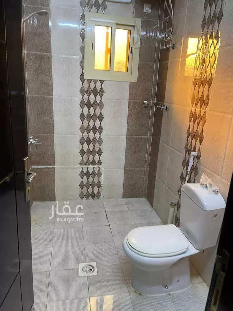 شقة للإيجار في شارع حنظلة الربيع, حي الأخباب, مدينة الطائف, منطقة مكة المكرمة صورة 3