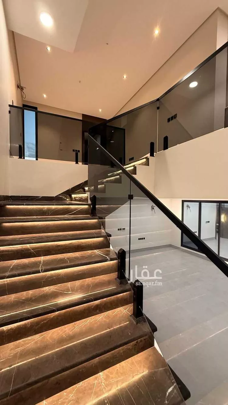 فيلا للبيع في شارع 841 ضاحية الملك فهد, حي ضاحية الملك فهد, مدينة الدمام, المنطقة الشرقية 6