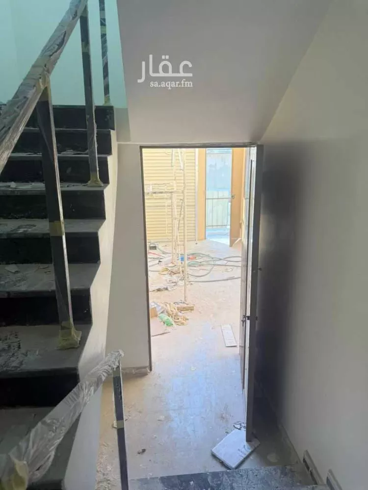 دور للبيع في شارع حنبل بن إسحاق, حي السويدي الغربي, مدينة الرياض, منطقة الرياض