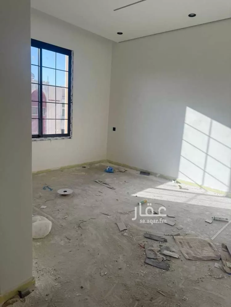 دور للبيع في شارع حنبل بن إسحاق, حي السويدي الغربي, مدينة الرياض, منطقة الرياض صورة 2