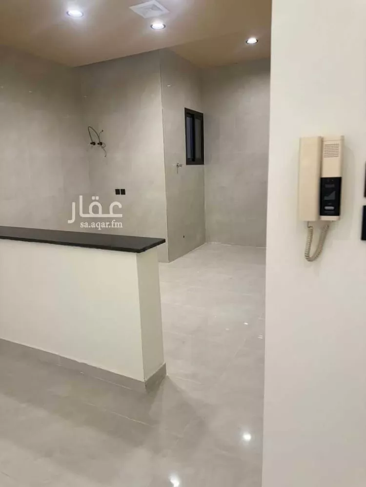 دور للبيع في شارع المراء, حي السويدي الغربي, مدينة الرياض, منطقة الرياض صورة 5