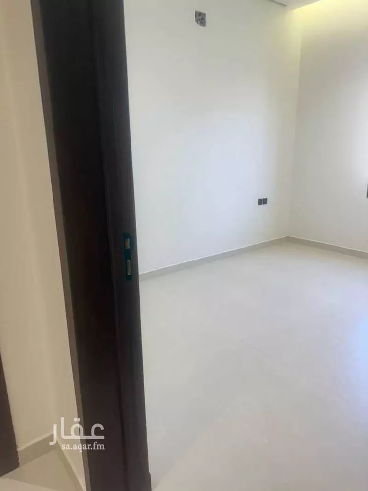 دور للبيع في شارع عباس السلمي, حي السويدي الغربي, مدينة الرياض, منطقة الرياض 1 صورة