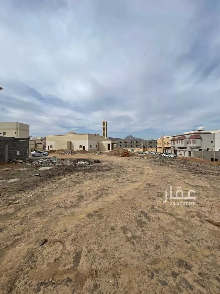 Land for Sale in Medina King Fahd صورة 3
