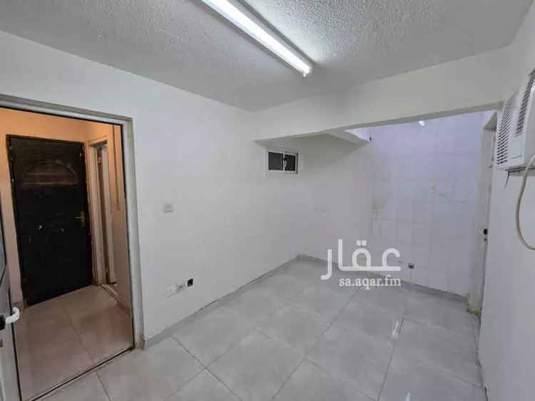Room for Rent in Riyadh As Safaa 6