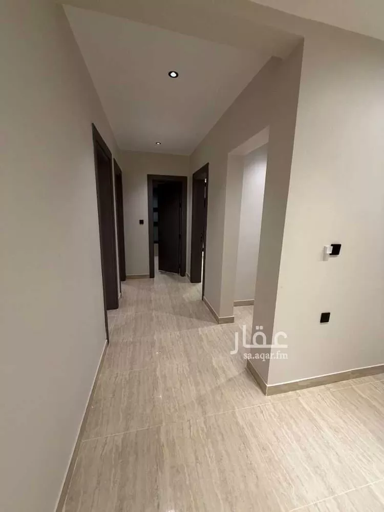 شقة للبيع في شارع 3 البساتين, حي البساتين, مدينة الدمام, المنطقة الشرقية صورة 5
