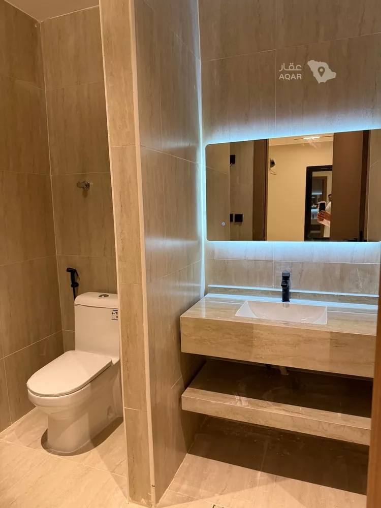 Apartment for Sale in Dammam Ash Shulah 13