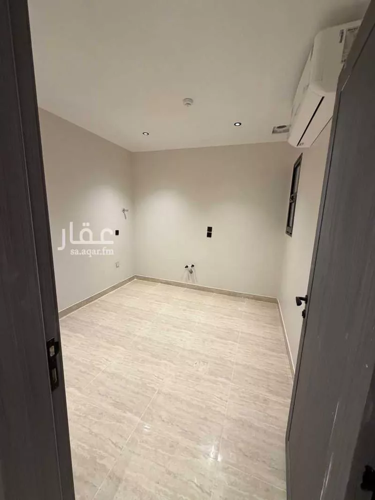 شقة للبيع في شارع 3 البساتين, حي البساتين, مدينة الدمام, المنطقة الشرقية صورة 4
