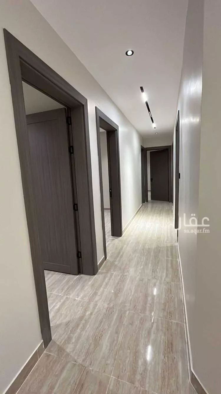 Apartment for Sale in Dammam Ash Shulah 7