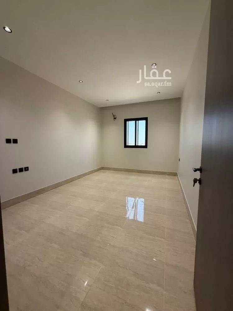Apartment for Sale in Dammam Ash Shulah 12