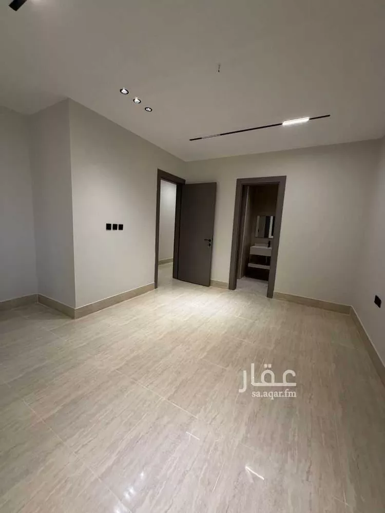 شقة للبيع في شارع الخفجي, حي الشعلة, مدينة الدمام, المنطقة الشرقية 13