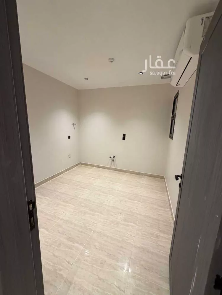 شقة للبيع في شارع 3 البساتين, حي البساتين, مدينة الدمام, المنطقة الشرقية صورة 4