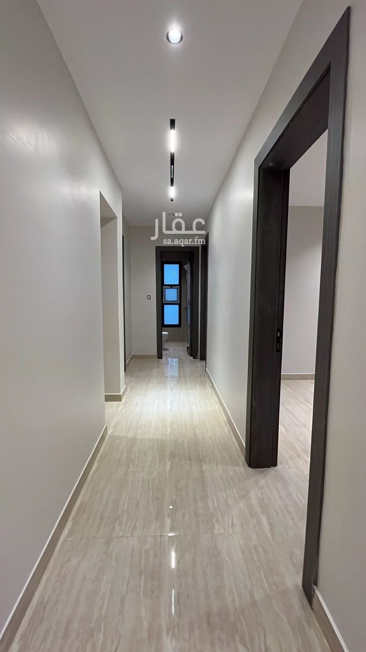 شقة للبيع في شارع طريق الامير محمد بن فهد الفرعي, حي المنتزة, مدينة الدمام, المنطقة الشرقية صورة 2