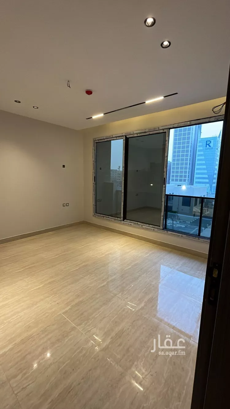 شقة للبيع في شارع طريق الامير محمد بن فهد الفرعي, حي المنتزة, مدينة الدمام, المنطقة الشرقية