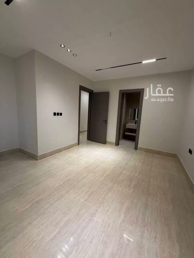 Apartment for Sale in Dammam Ash Shulah 13