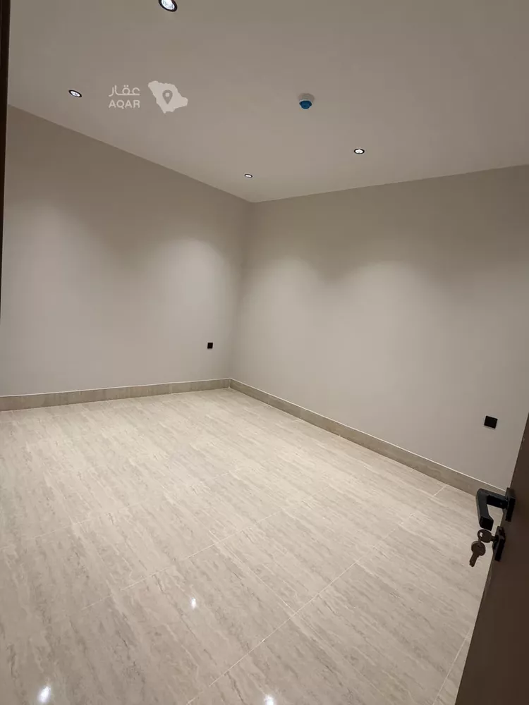 Apartment for Sale in Dammam Ash Shulah 11