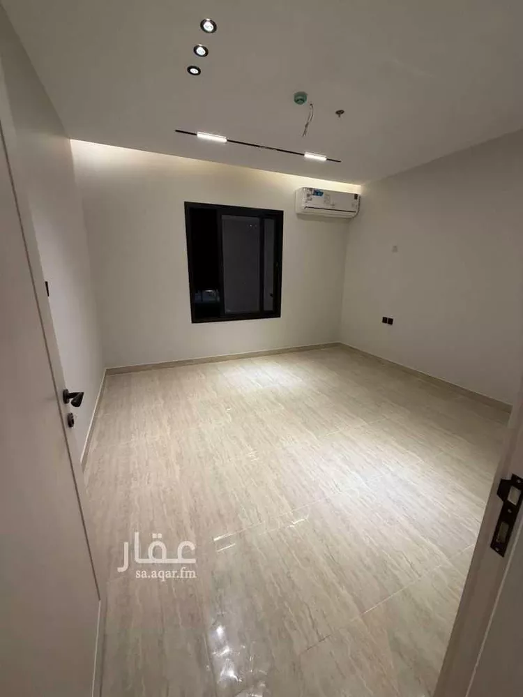 شقة للبيع في شارع الخفجي, حي الحمراء, مدينة الخبر, المنطقة الشرقية 12