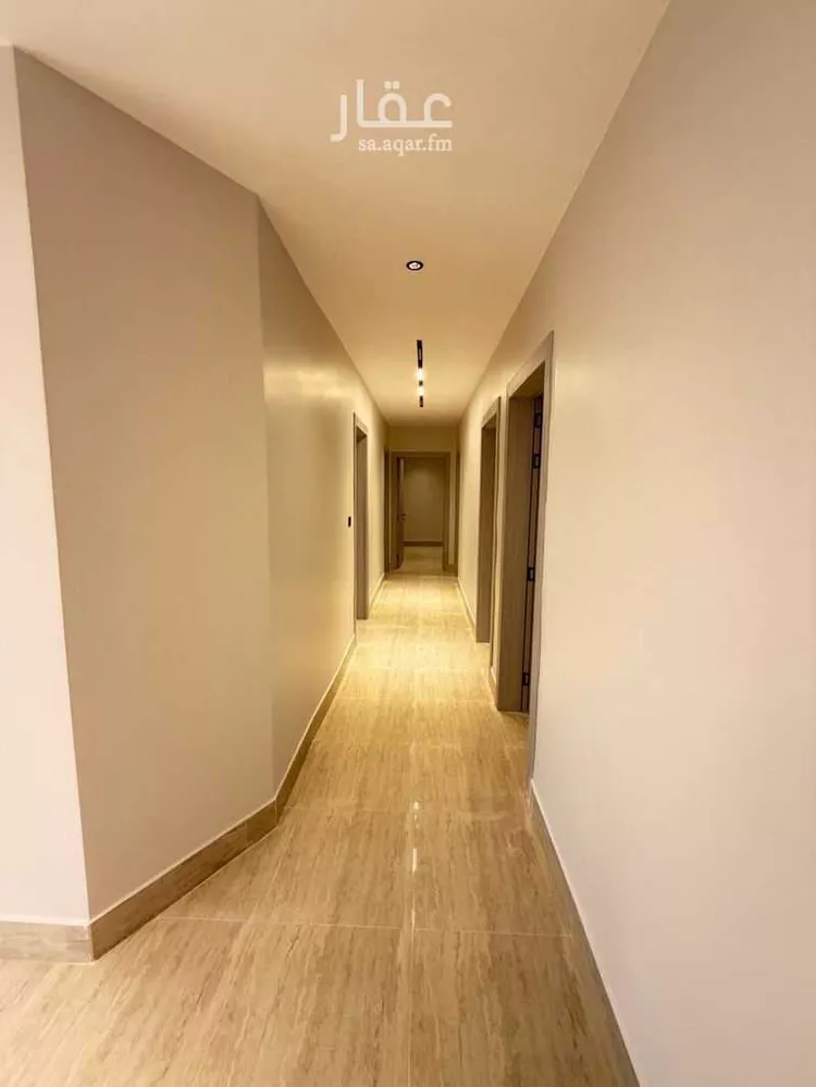 Apartment for Sale in Dammam Ash Shulah 7