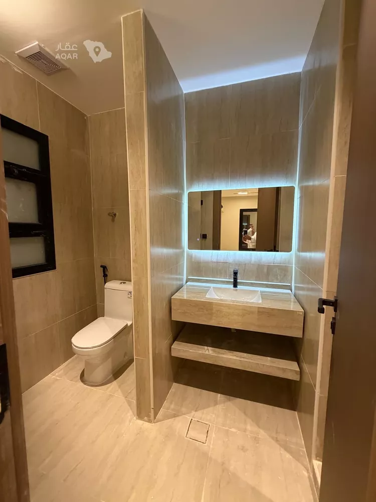 Apartment for Sale in Dammam Ash Shulah 12