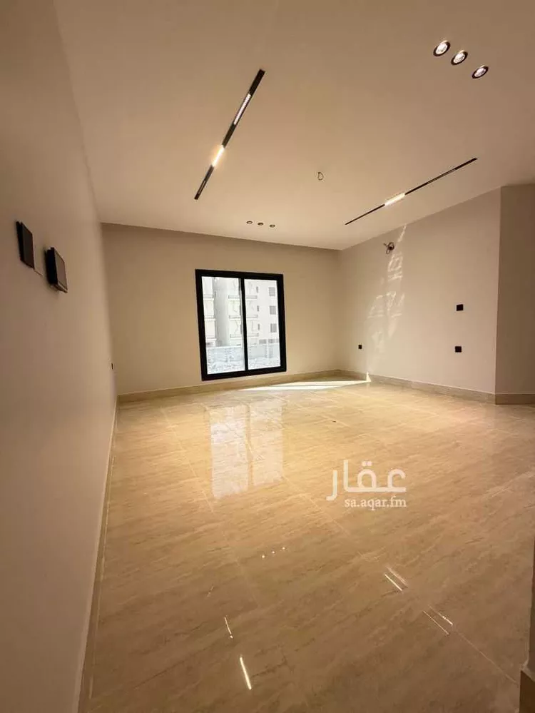 شقة للبيع في شارع الخفجي, حي الشعلة, مدينة الدمام, المنطقة الشرقية 6