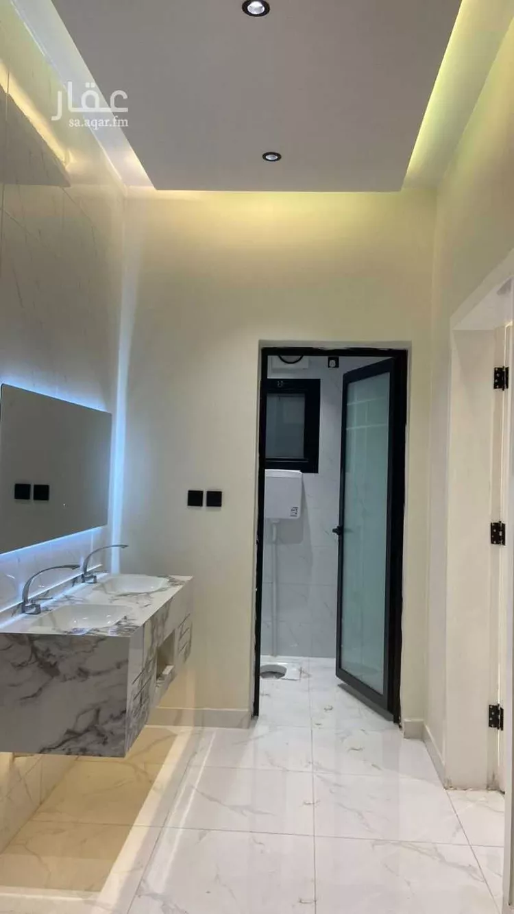 شقة للبيع في شارع الحسن الفارقي, حي الرحاب 1, مدينة جازان, منطقة جازان صورة 3