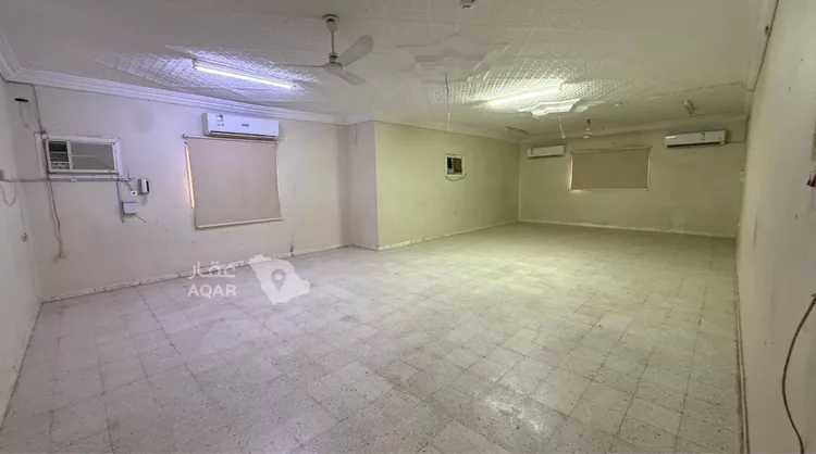 عمارة للإيجار في شارع ناهية بن شعيب الخراساني, حي العصبة, مدينة المدينة المنورة, منطقة المدينة المنورة 5