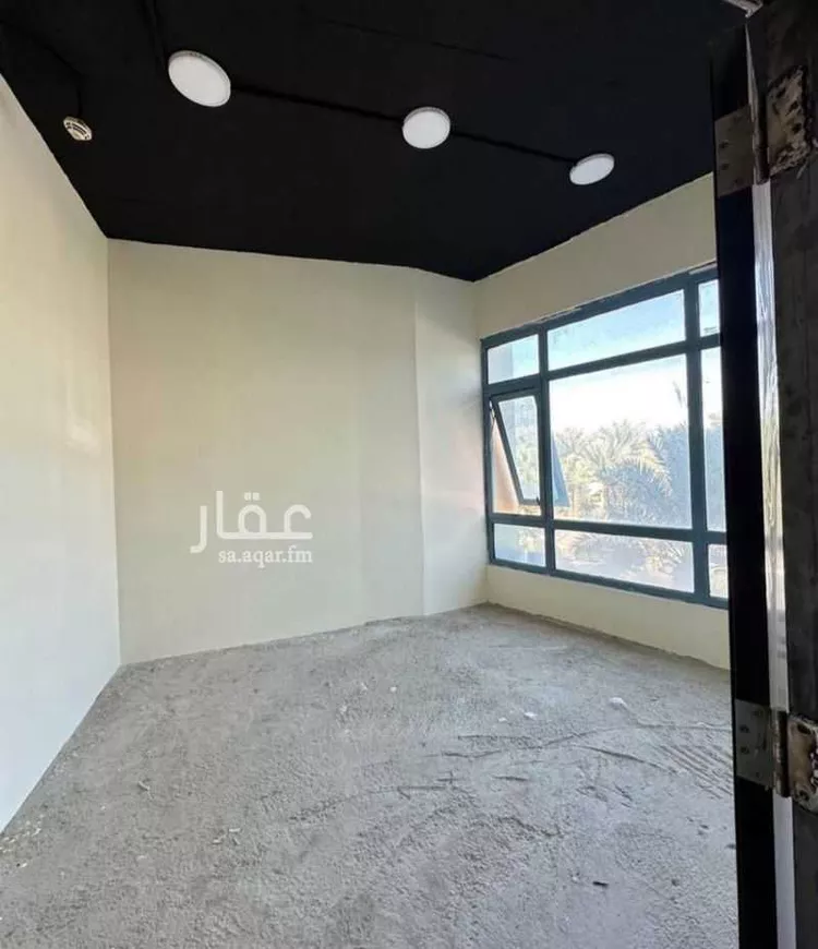 مكتب تجاري للإيجار في شارع صيدا, حي الدريهمية, مدينة الرياض, منطقة الرياض صورة 3