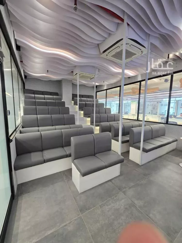 مكتب تجاري للإيجار في شارع صيدا, حي الدريهمية, مدينة الرياض, منطقة الرياض صورة 2