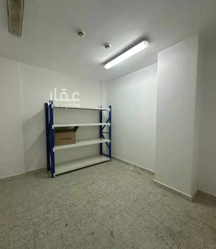 مكتب تجاري للإيجار في شارع صيدا, حي الدريهمية, مدينة الرياض, منطقة الرياض صورة 2