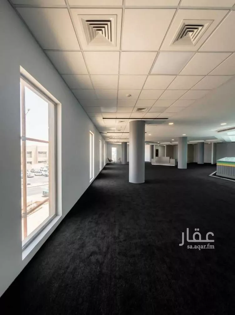 مستودع للإيجار في شارع خريص الفرعي, حي الروضة, مدينة الرياض, منطقة الرياض 1 صورة