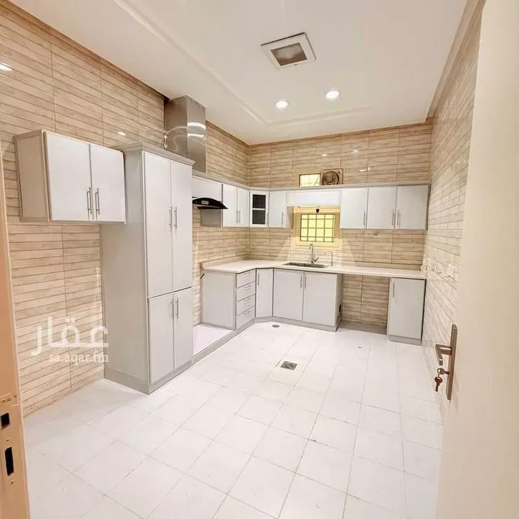 دور للإيجار في شارع منجد, حي الوادي, مدينة الرياض, منطقة الرياض صورة 3