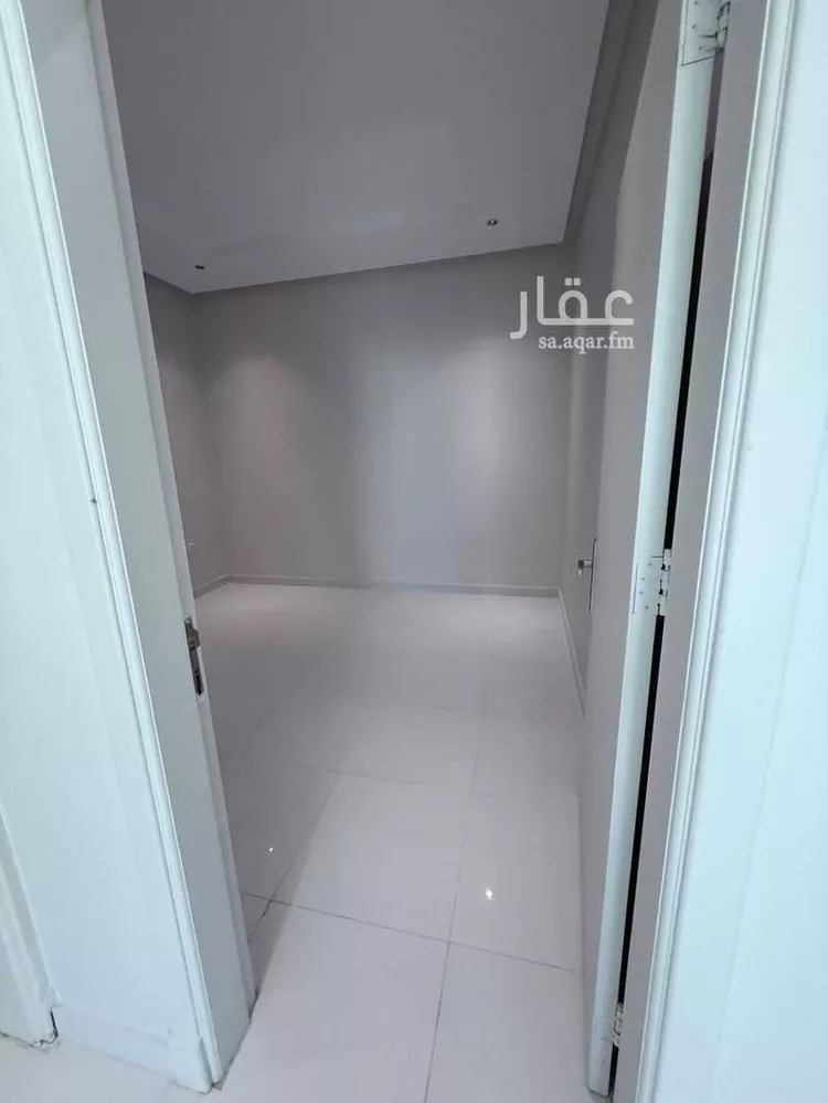 شقة للإيجار في شارع وادي الزرقاء, حي الوادي, مدينة الرياض, منطقة الرياض صورة 3