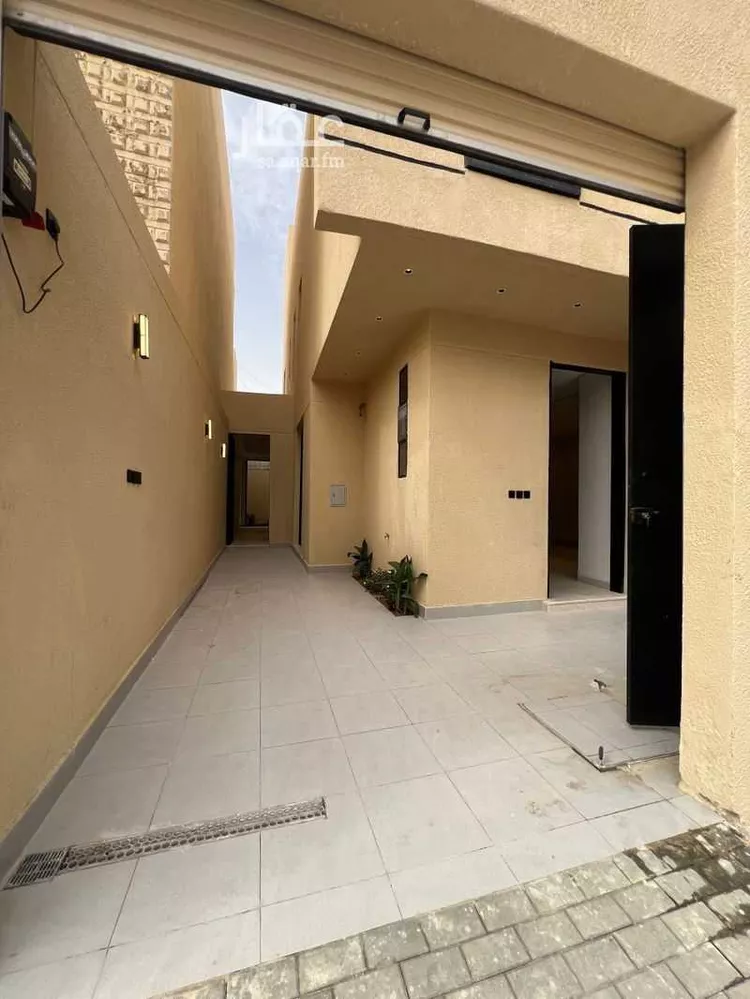 Villa for Sale in Riyadh Tuwaiq 8