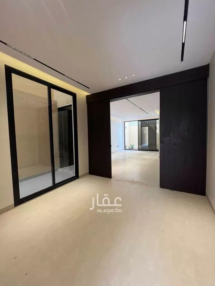 Villa for Sale in Riyadh Tuwaiq 6