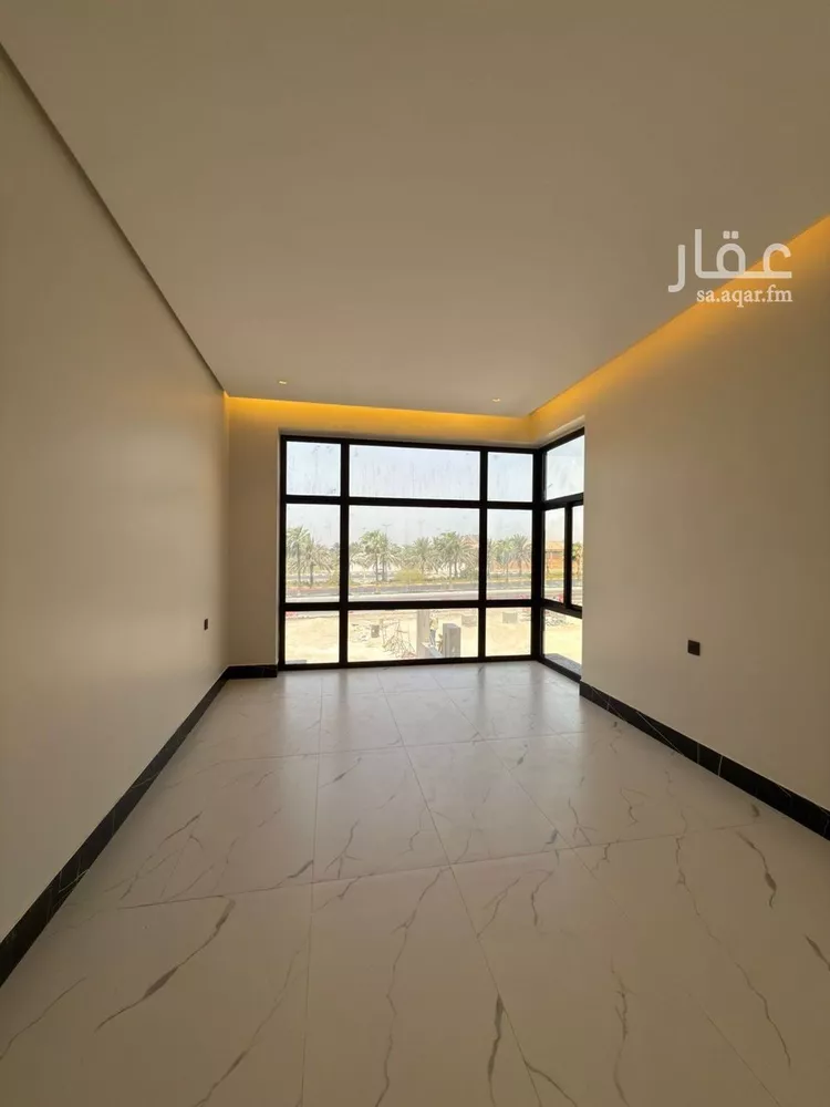 شقة للبيع في شارع الملك عبد الله بن عبدالعزيز, حي الشاطئ الغربي, مدينة الدمام, المنطقة الشرقية