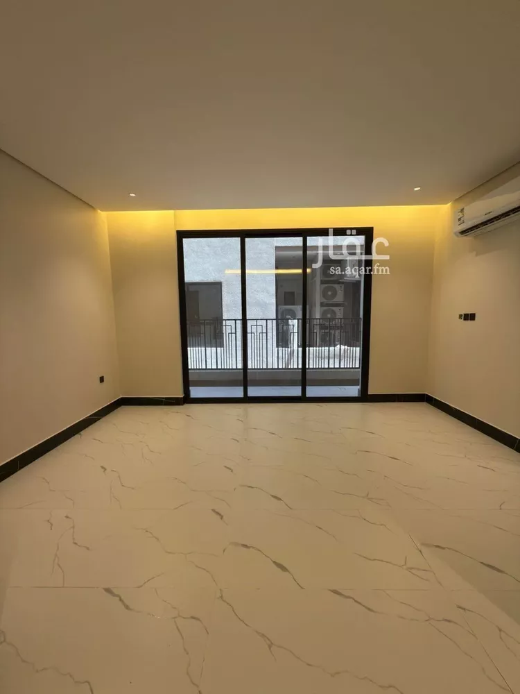 شقة للبيع في شارع الملك عبد الله بن عبدالعزيز, حي الشاطئ الغربي, مدينة الدمام, المنطقة الشرقية صورة 3