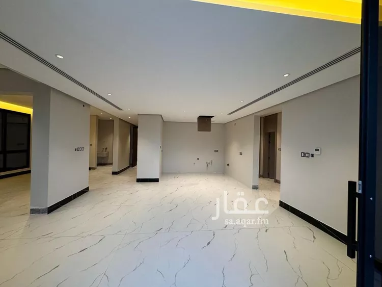 شقة للبيع في شارع الملك عبد الله بن عبدالعزيز, حي الشاطئ الغربي, مدينة الدمام, المنطقة الشرقية صورة 2