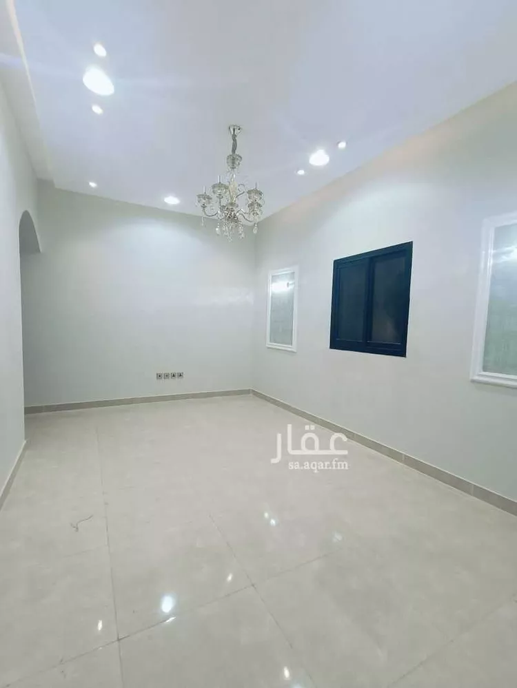 عمارة للبيع في شارع المجمعه, حي الثقبة, مدينة الخبر, المنطقة الشرقية صورة 2