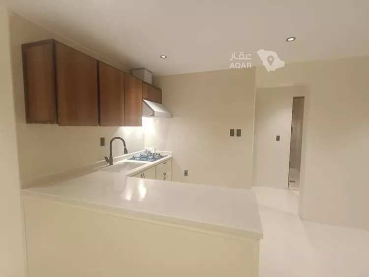 شقة للإيجار في شارع الامير ناصر ابن عبدالعزيز, حي الخبرالشمالية, مدينة الخبر, المنطقة الشرقية 13