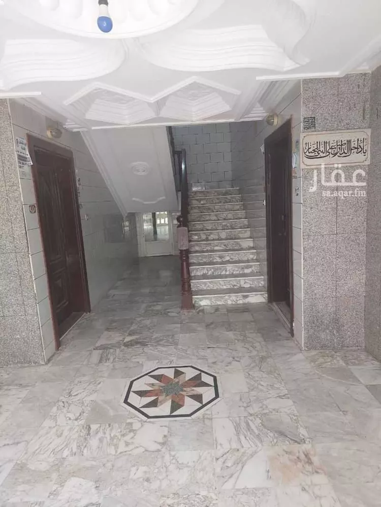 عمارة للبيع في شارع عبداللطيف الزبيدي ، حي الصفا ، جدة ، جدة صورة 2