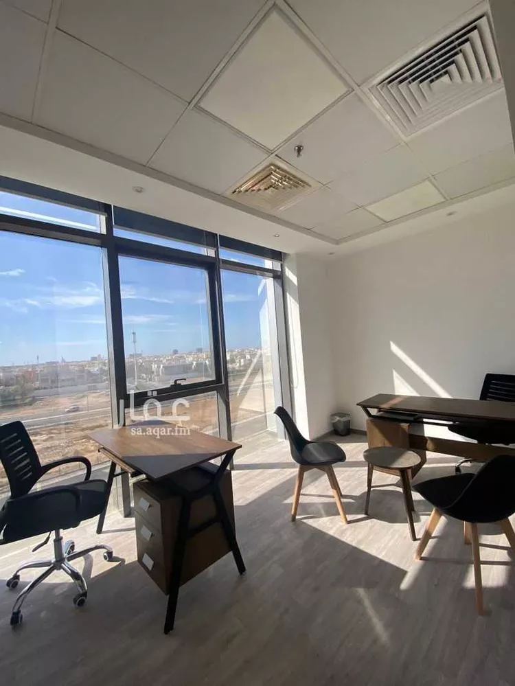 مكتب تجاري للإيجار في شارع اوس ابن ثابت, حي المحمدية, مدينة جدة, منطقة مكة المكرمة صورة 4